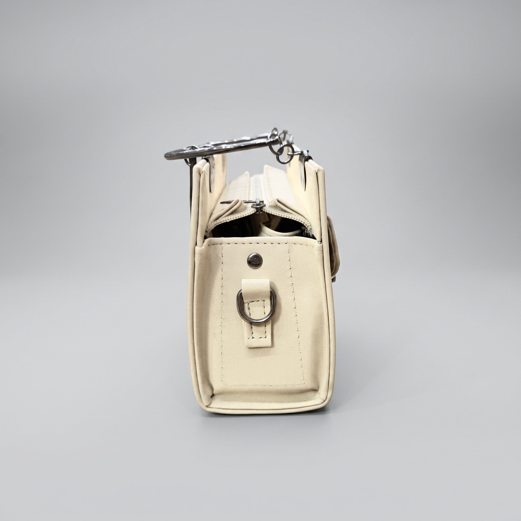 Classic Pocket Handbag