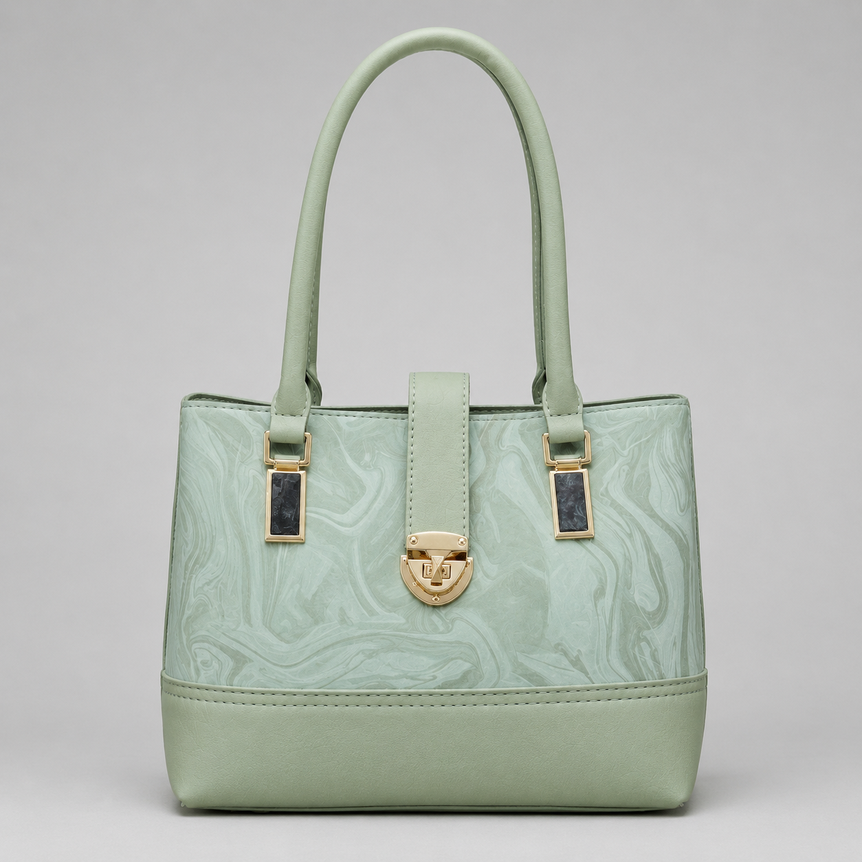 Classic shiny Handbag