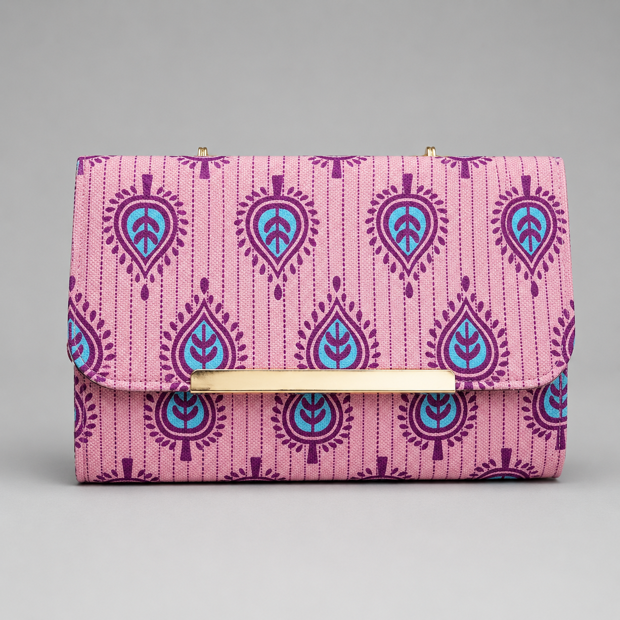 Ethnic Chain Clutch